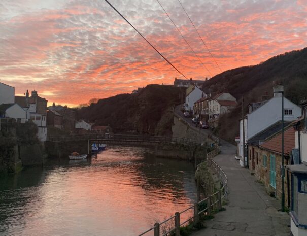 Lifeboat Cottage - view up beck